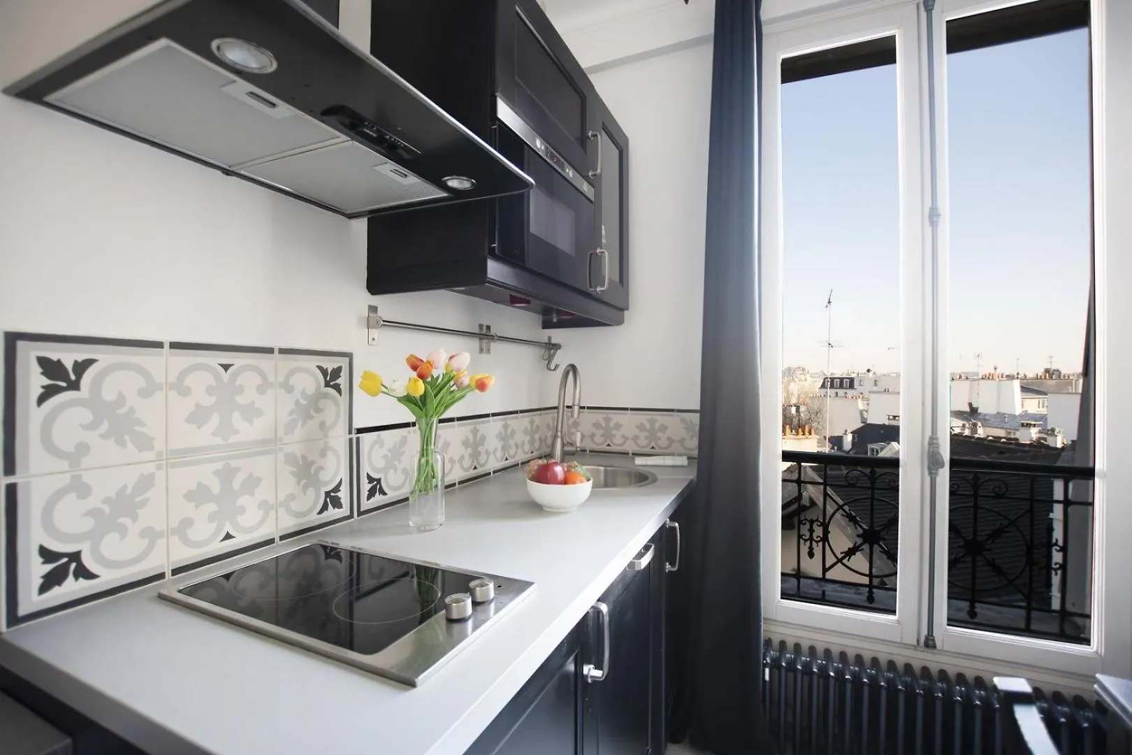 Guestready - 2 Pieces Lumineux Vue Sur Notre Dame Daire Paris