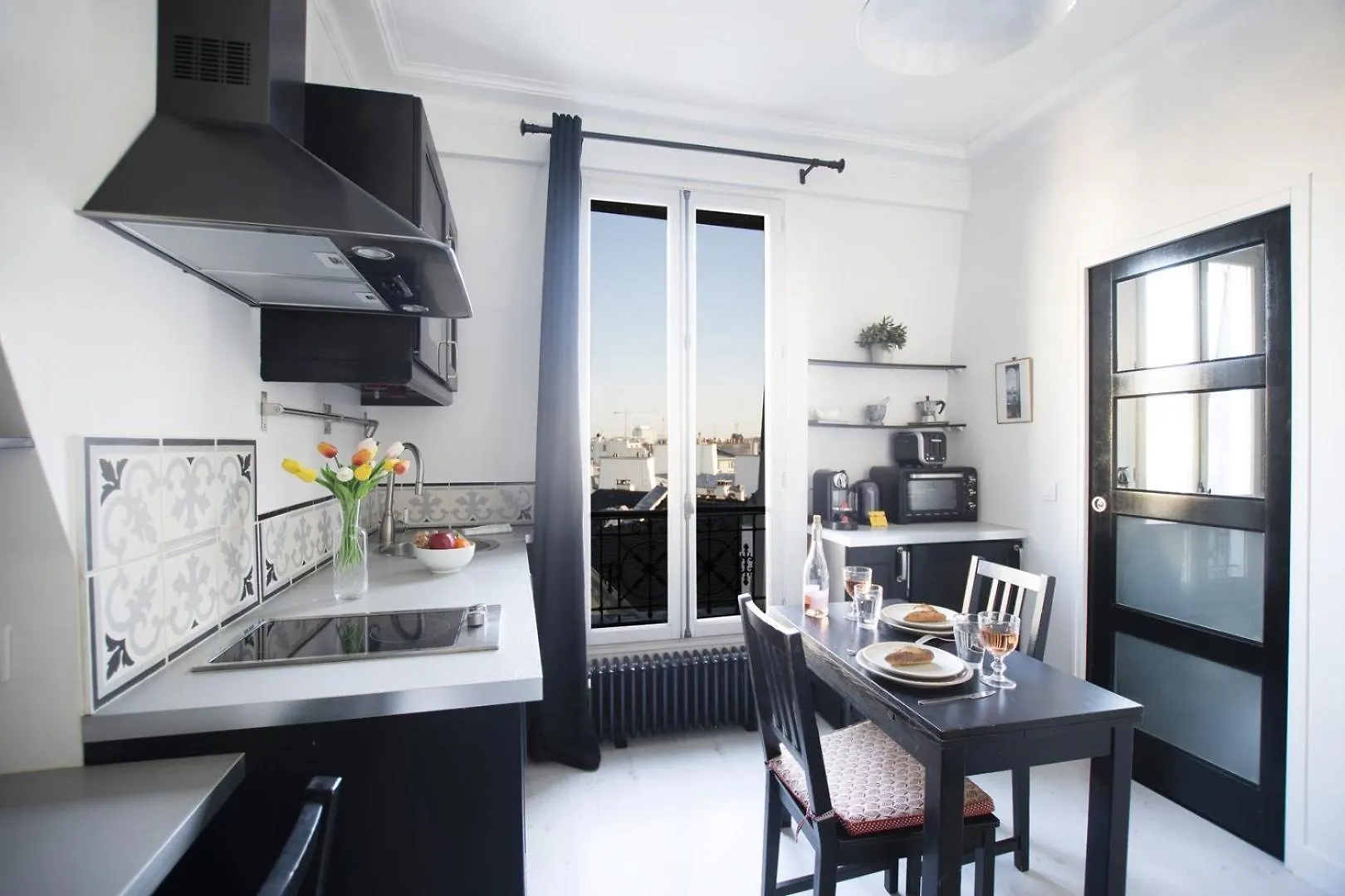 Guestready - 2 Pieces Lumineux Vue Sur Notre Dame Daire Paris